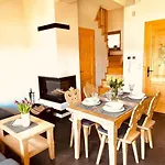Giewont Z 3 Sypialniami W Zakopanem Casa vacanze *